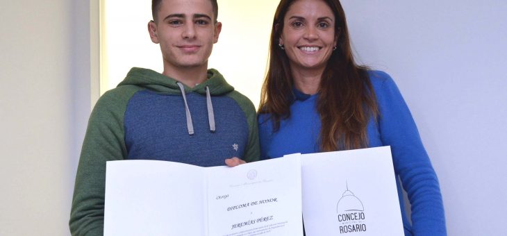 Jeremías Pérez recibió un Diploma de Honor