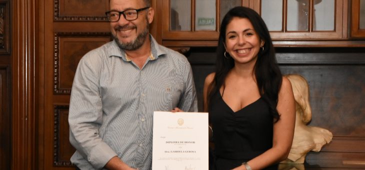 La científica rosarina Gabriela Gerosa recibió diploma de honor